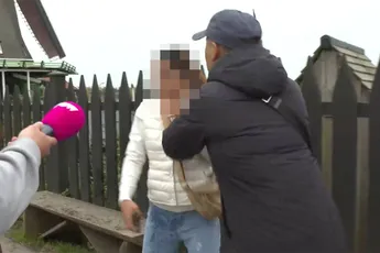 Pickpocket Pickpocket: Boevenspotter heeft het aan de stok met Roemeense bende op De Zaanse Schans