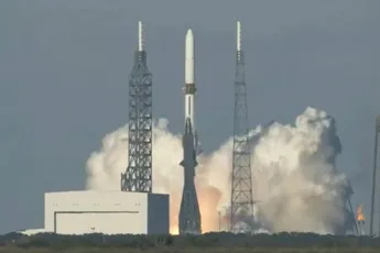 Stickertje voor Jeff Bezos: New Glenn-booster landt en Mars-missie is onderweg