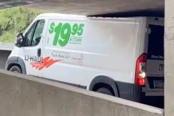 Zeg maar dag tegen je borg, hier ga je zelf bij U-Haul niet mee wegkomen