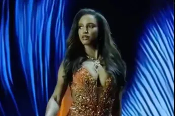 Miss Universe Jamaica gaat snoeihard onderuit tijdens voorronde in Thailand