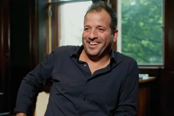 Gewoon lekker wegkijken: Een Echte Ajacied - Rafael van der Vaart