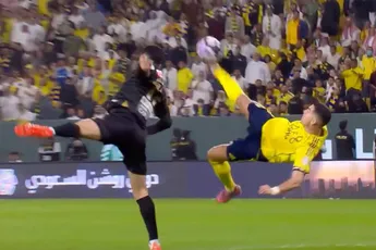 Cristiano Ronaldo schittert met magistrale omhaal in blessuretijd