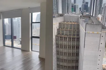 Betaal je 3000 dollar per maand huur, is dit je uitzicht