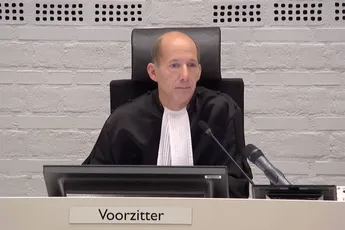 Verdachte Tarwekamp gaat los in rechtbank