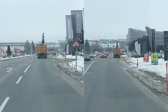 Truck ramt verkeersbord in Klagenfurt en alles eronder is de klos