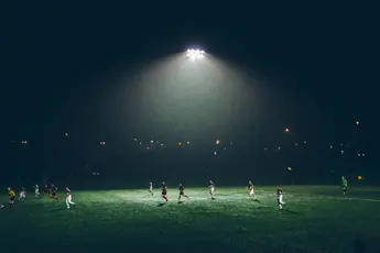 Waarom live sport steeds meer om een tweede scherm draait