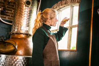 Distilleerderij Donderdag: The Chamberick werkt druk aan haar eerste whisky