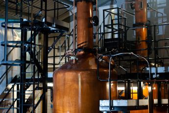 Op bezoek bij Penderyn Distillery in Wales