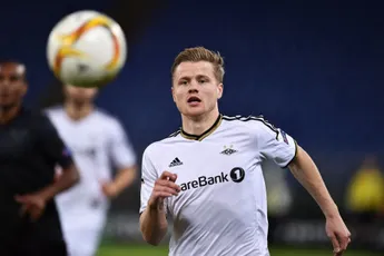 [Update II] Midtsjo na Ajax pas naar AZ