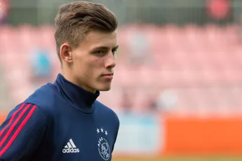 Schön: 'Wil in voetsporen Dzsudzsak treden'