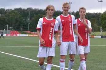 Fotoverslag Ajax O16 - HSV O16 (6-1)