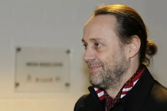 Borst: 'Laten we Tita Tovenaar erbij roepen'