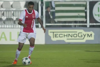 Highlights Ajax O19 - ADO O19 (4-2)