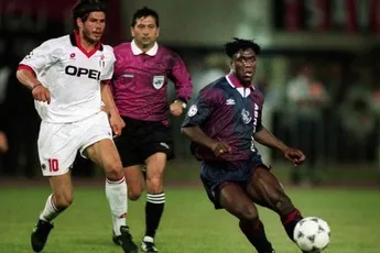Ajax TV: Top 10 goals - Clarence Seedorf