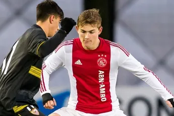 Einde bekertoernooi Ajax A1 na penalty's