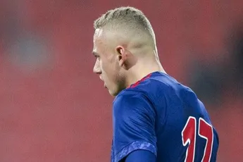 Nunnely, Sierhuis, Lang, Sidoel en De Wit bij O19