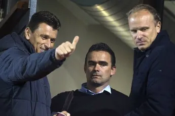 TG: 'Bergkamp en Overmars lang op ramkoers'