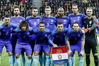 Oranje zakt plek op wereldranglijst