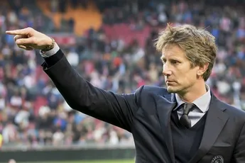 Derksen haalt 'Sar' en clubarts door het slijk