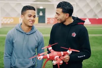 Touzani dolt met Kluivert: 'Ik ga aangifte doen'