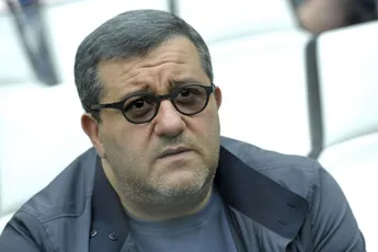 Raiola: 'Vd Sar geen directeur moeten worden'