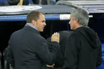 Mourinho haalt De Boer door het slijk