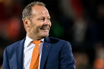 Blind officieel toegetreden tot RvC Ajax