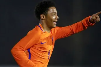 Hoogewerf schiet Oranje O15 langs Duitsland