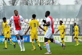 'Knap dat Ajax hen heeft weten vast te leggen'