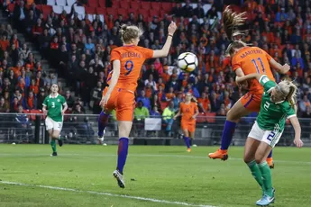 Oranje Leeuwinnen verpulveren Noord-Ierland