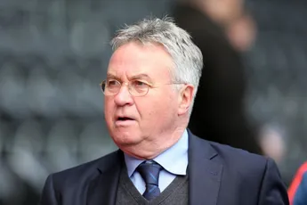 Hiddink grapt: 'Luistert Swart niet naar, hoor'