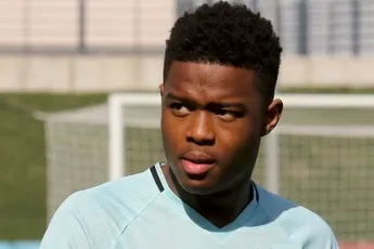 Redan kijkt terug: 'Bleef toen zelf weg bij Ajax'