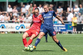 Ajax Vrouwen kampioen na zege op Twente