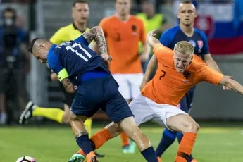 Van de Beek: 'Zal basisplaats zelf moeten afdwingen'