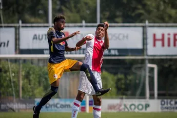 Fotoverslag Varsseveld vol nieuwe Ajacieden
