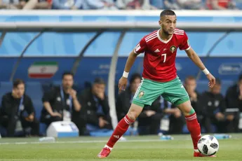 Rondom: Ziyech draait tegenstander duizelig
