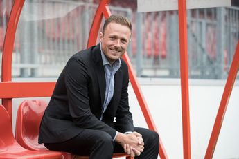 Santoni nieuwe trainer van Almere City