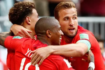 Engeland bereikt halve finale