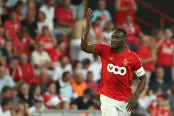 Mogelijke Ajax-opponent begint met zege
