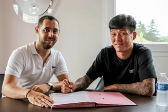 Suk stapt over naar Reims en dankt Ajax