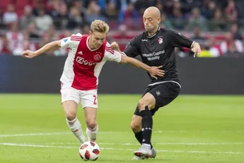 De Jong: 'Moet zorgen dat ik beter voetbal'