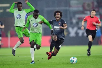 'Bazoer moet weg bij VfL Wolfsburg'