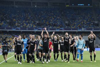 Uitstekend Ajax plaatst zich in Kiev voor CL