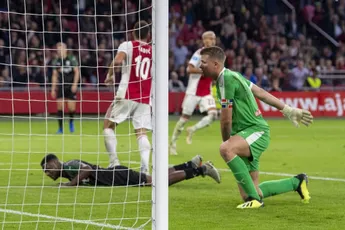 Padt prijst Ajax: 'Lastig tegen fantastische spelers'