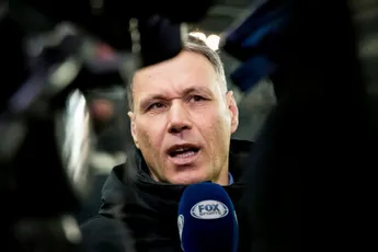 Van Basten vertrekt bij de FIFA