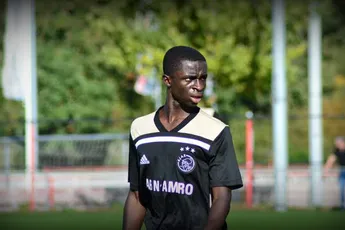 Bonnah: 'Kijk veel naar backs Manchester City'