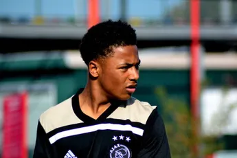 Ajax' YL-selectie: Jong en 'oud' tegen Bayern