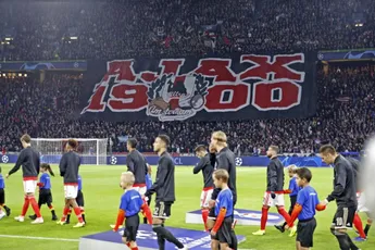 Mossou: 'Johan Cruijff ArenA een echt voetbalstadion'