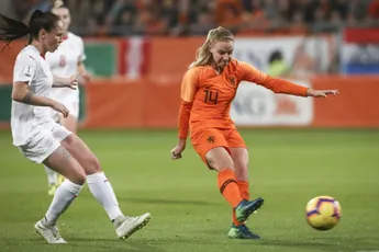 Oranje Vrouwen zetten grote stap naar WK