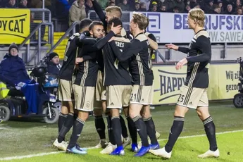Zakelijk Ajax wint moeiteloos van NAC